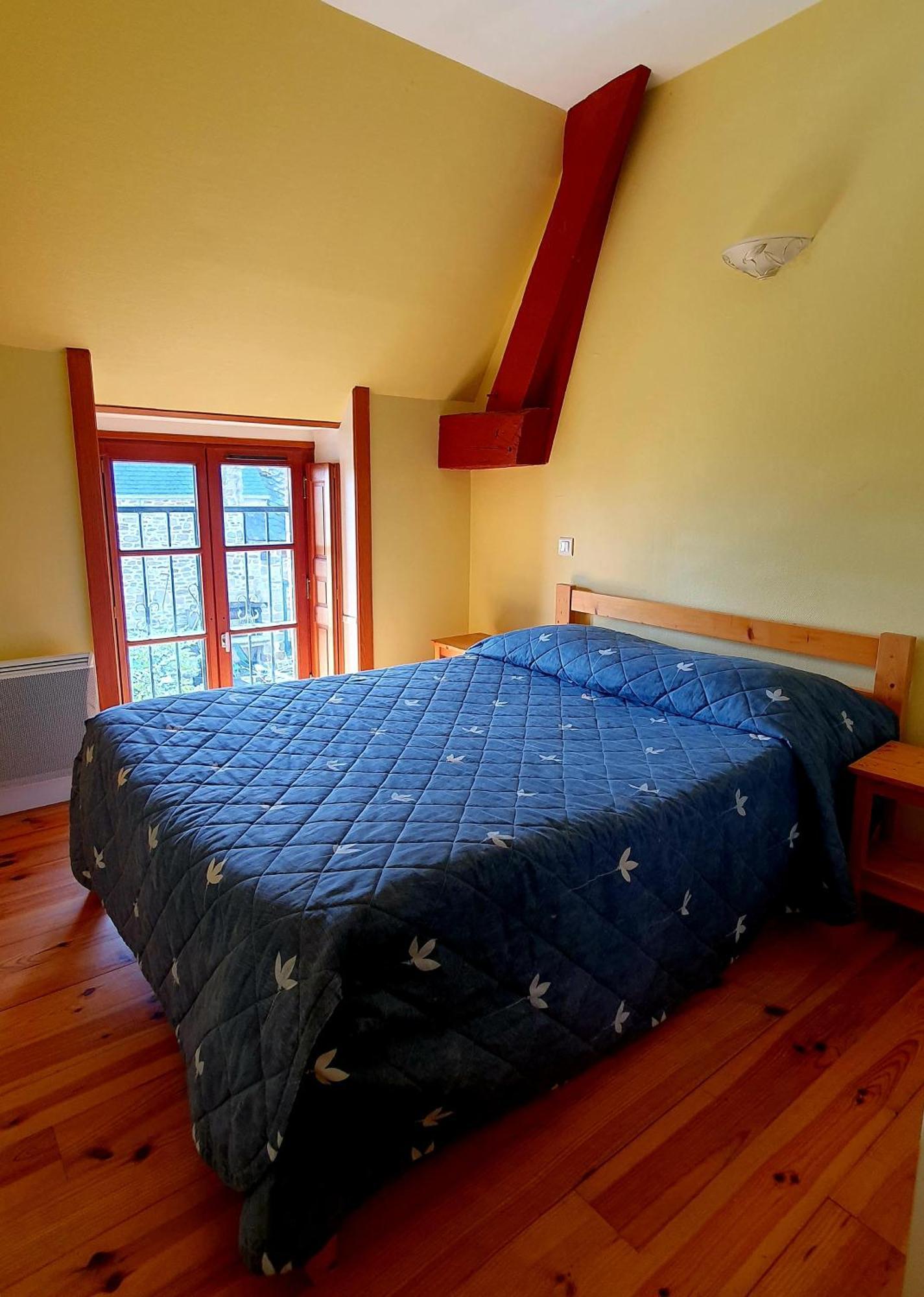 L'Auberge De La Porte Saint-Jouan-des-Guérets Værelse billede